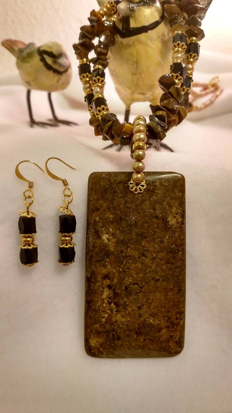 Tigereisen Pirite/Dakota Stein Enstatit Tigereisen Pirite/Dakota Stein Enstatit von shambalaska