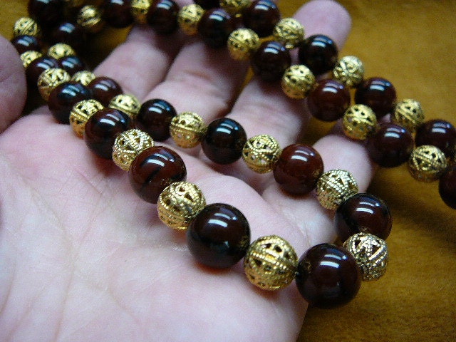 20 cm Lange Rote Jasper Mit Schwarzem Marmor Rund 10 Mm Und Filigranen Messing Perlen Halskette Schmuck V323-10 von sharkman123