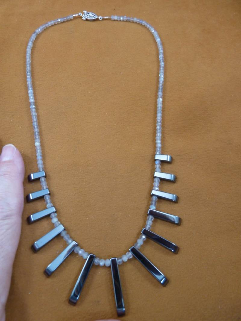 21 Zoll Lange Graduierte Fächer Hämatit Und Labradorit Edelstein Perlen Halskette Schmuck V300-27 von sharkman123