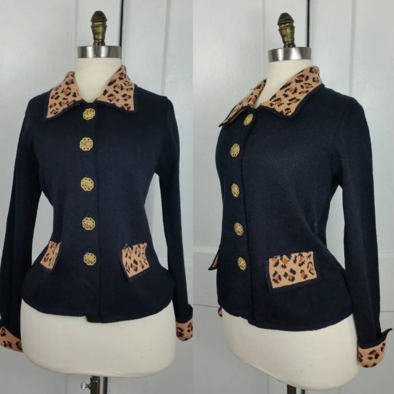 60Er Jahre Leopardenmuster Schwarzen Taschen Pullover M 60Er Jahre Leopardenmuster Schwarzen Taschen Pullover M von sheandhervintage