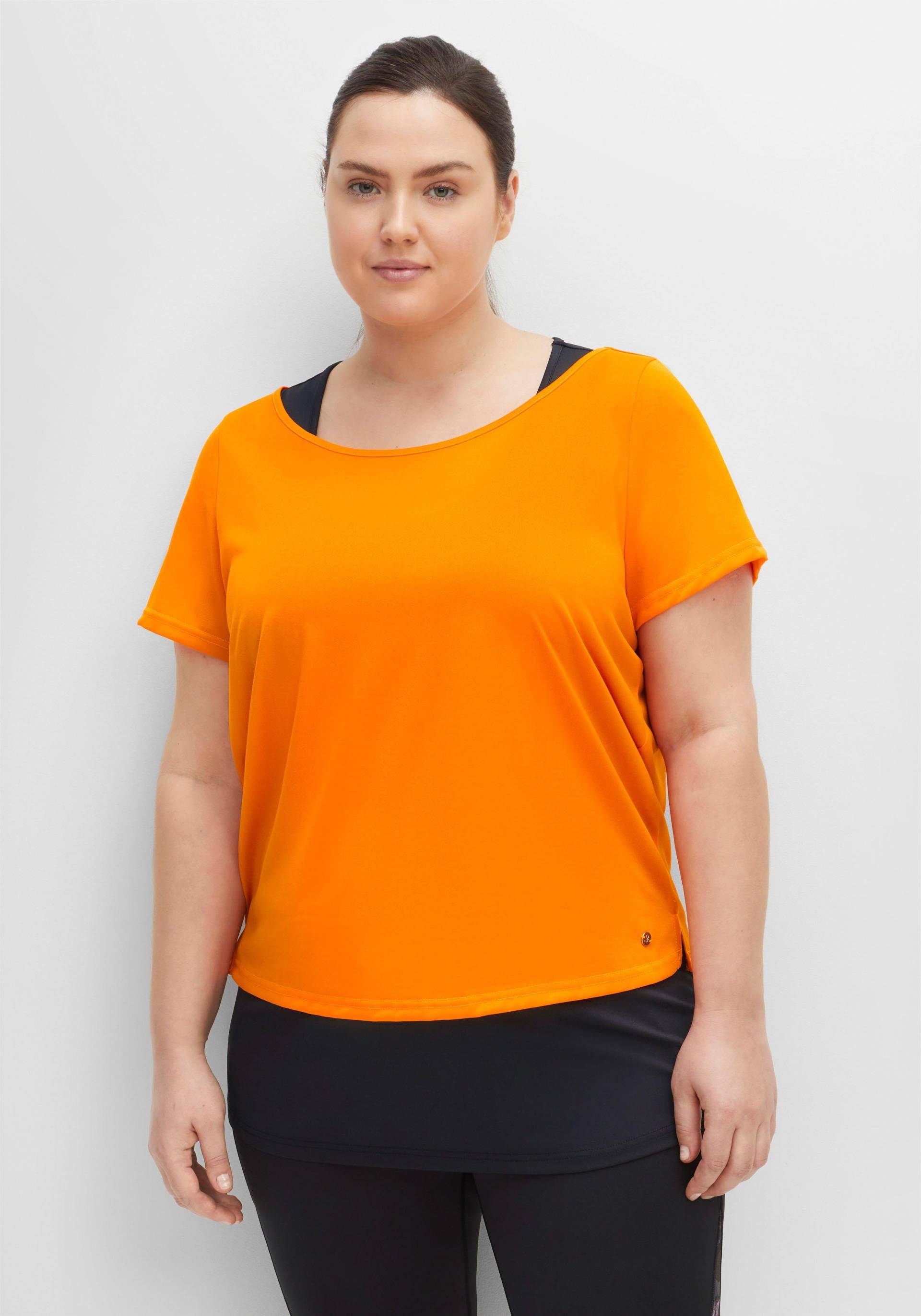 Große Größen: Set aus Funktionsshirt und Funktionstop, orange+schwarz, Gr.40-58 von sheego