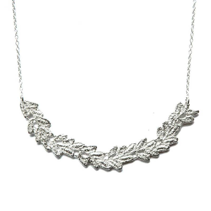 Halskette Mit Spitzenhalsband Aus Massivem Sterlingsilber von sheenajewellery