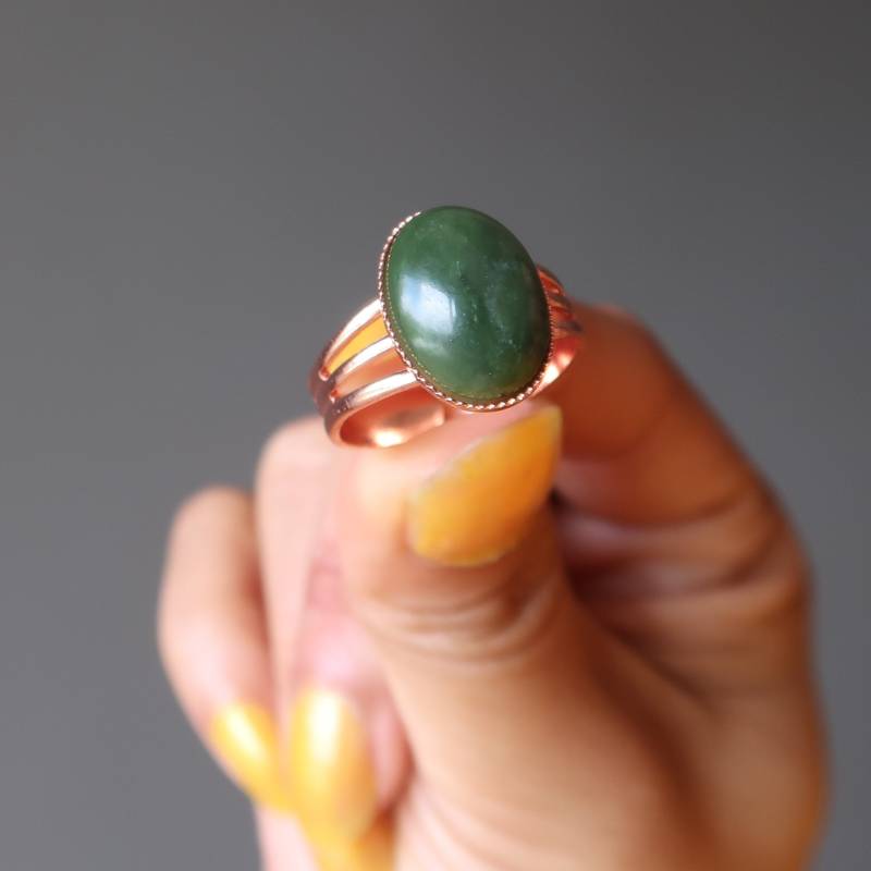 Jade Ring Flurry Of Abundance Nephrit in Kupfer Verstellbar von sheilasatin