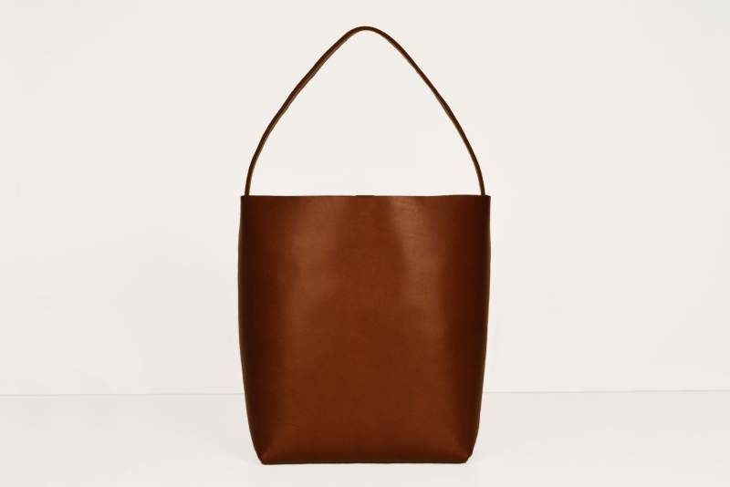 Square Bucket Bag in Chestnut, Echt Leder von shhmanufaktur