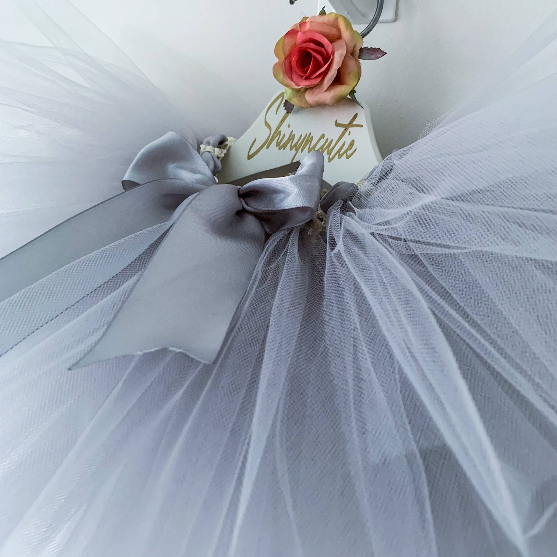 Grauer Tutu Rock/Mädchen Tüll Blumenmädchen Hochzeit Geburtstag Ballerina Baby Geschenk von shinyncutie