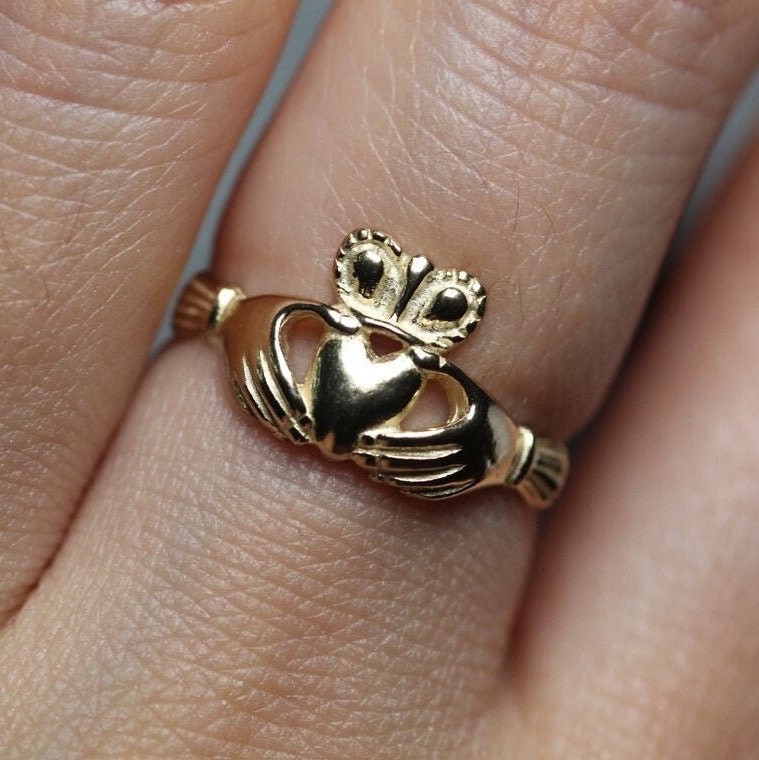 Claddagh Ring, 14K Gold Einfacher Goldring, Gelber Ring Frauen, Solid von shinystonelovejewel