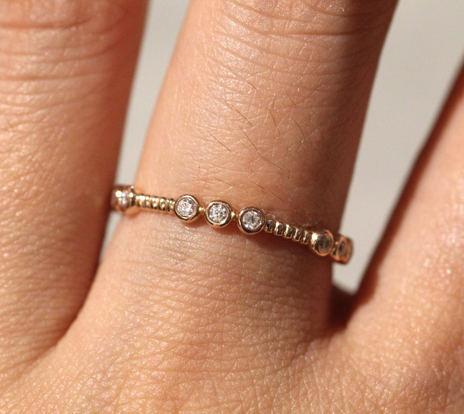 Diamant Eternity Ehering/Platin Eheringe Sets Voll von shinystonelovejewel