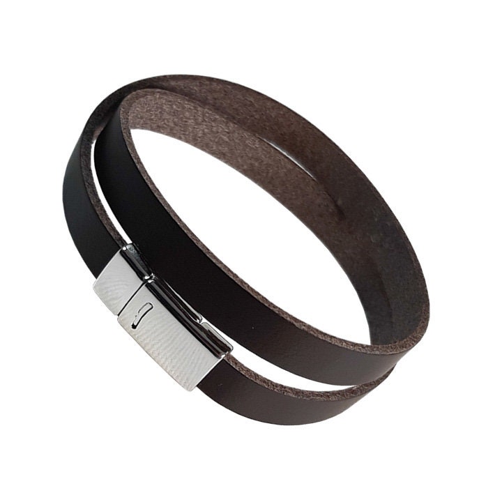 Rasmus - Wickelarmband Aus Leder, Mittelbraun Rasmus - Wickelarmband Aus Leder, Mittelbraun von shippermans