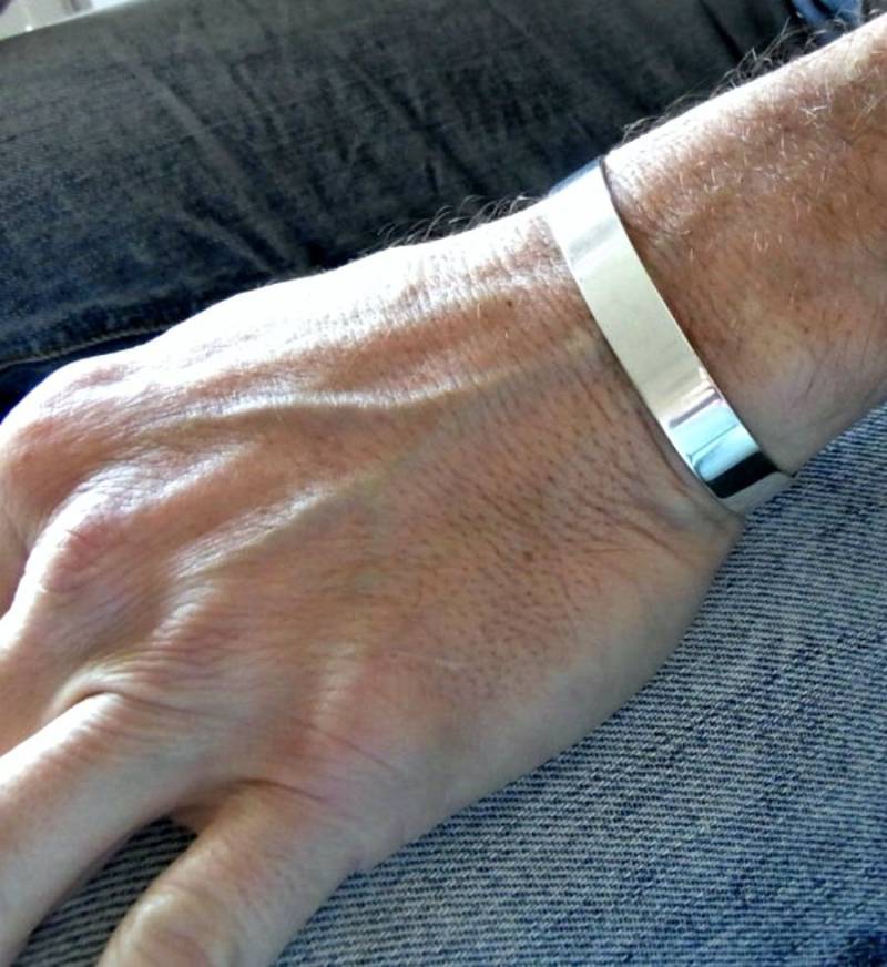 Herren Manschetten Armband. Armband Aus Reinem Silber 925. Urlaub Männer Geschenk. Valentinstag Personalisiertes Initial von shmukies