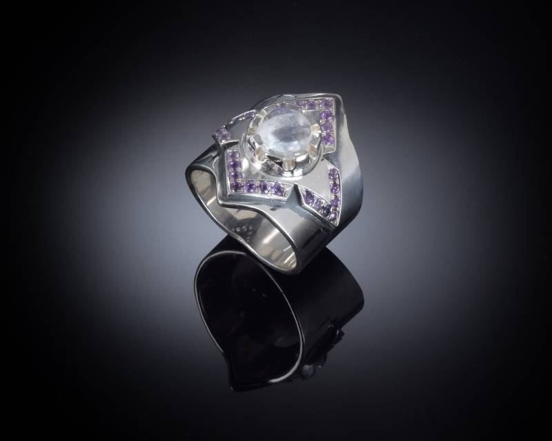 Ring Mit Mondstein Und Amethysten Aus Sterling Silber Für Herren von shmukies