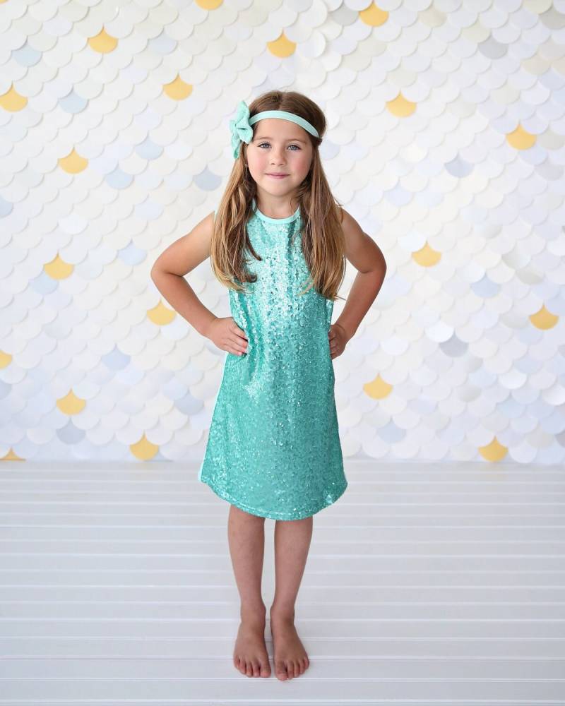 Aqua Paillettenkleid Für Mädchen - Pailletten Trägerkleid Geburtstagskleid Partykleid Pailletten-Tunika Kleid von shopWhitneyElizabeth