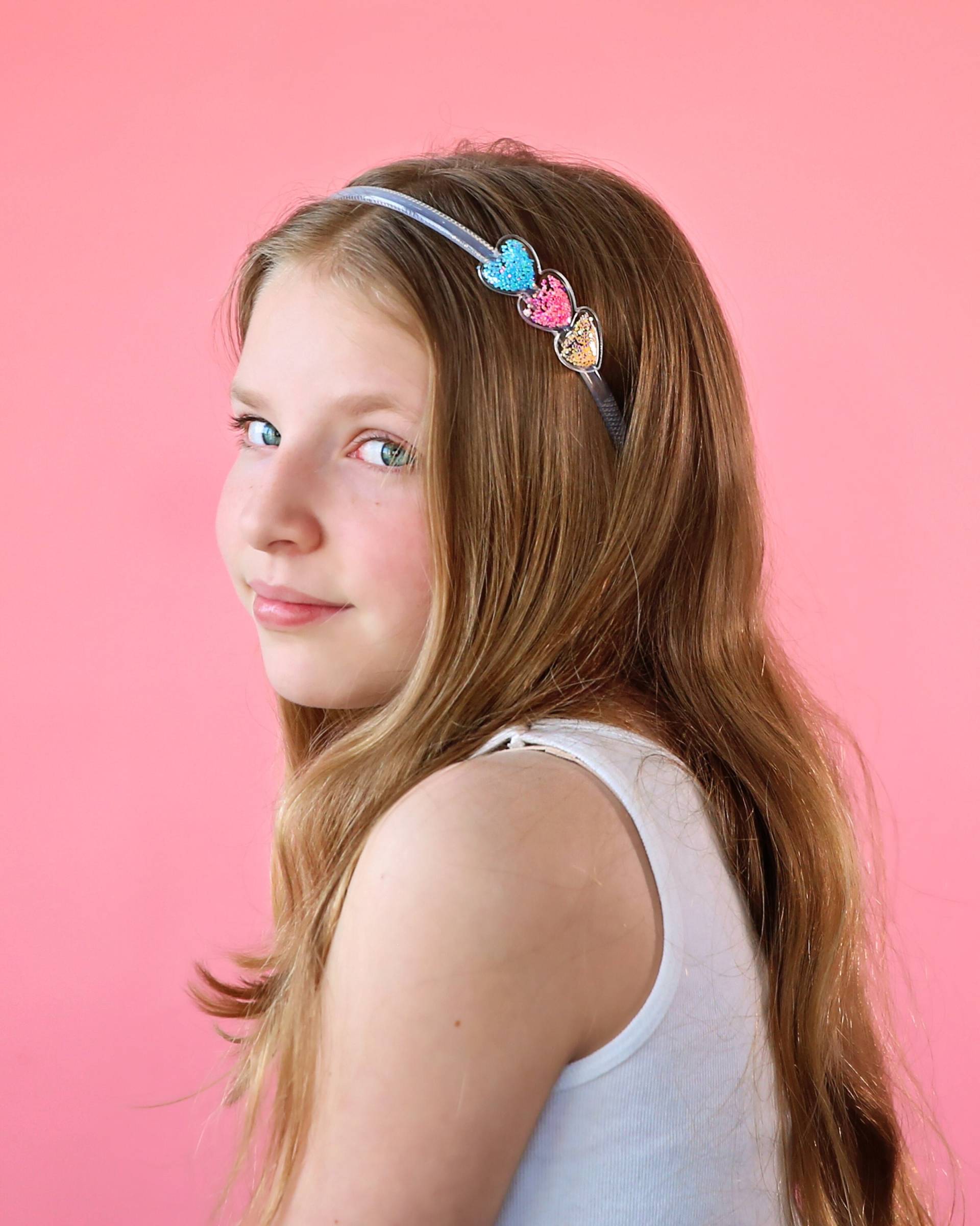 Klares Konfetti-Pailletten-Herz-Stirnband - Herz-Stirnband, Stirnband, Regenbogen-Geburtstags-Stirnband, Party-Gastgeschenk, Party, Ihr von shopWhitneyElizabeth