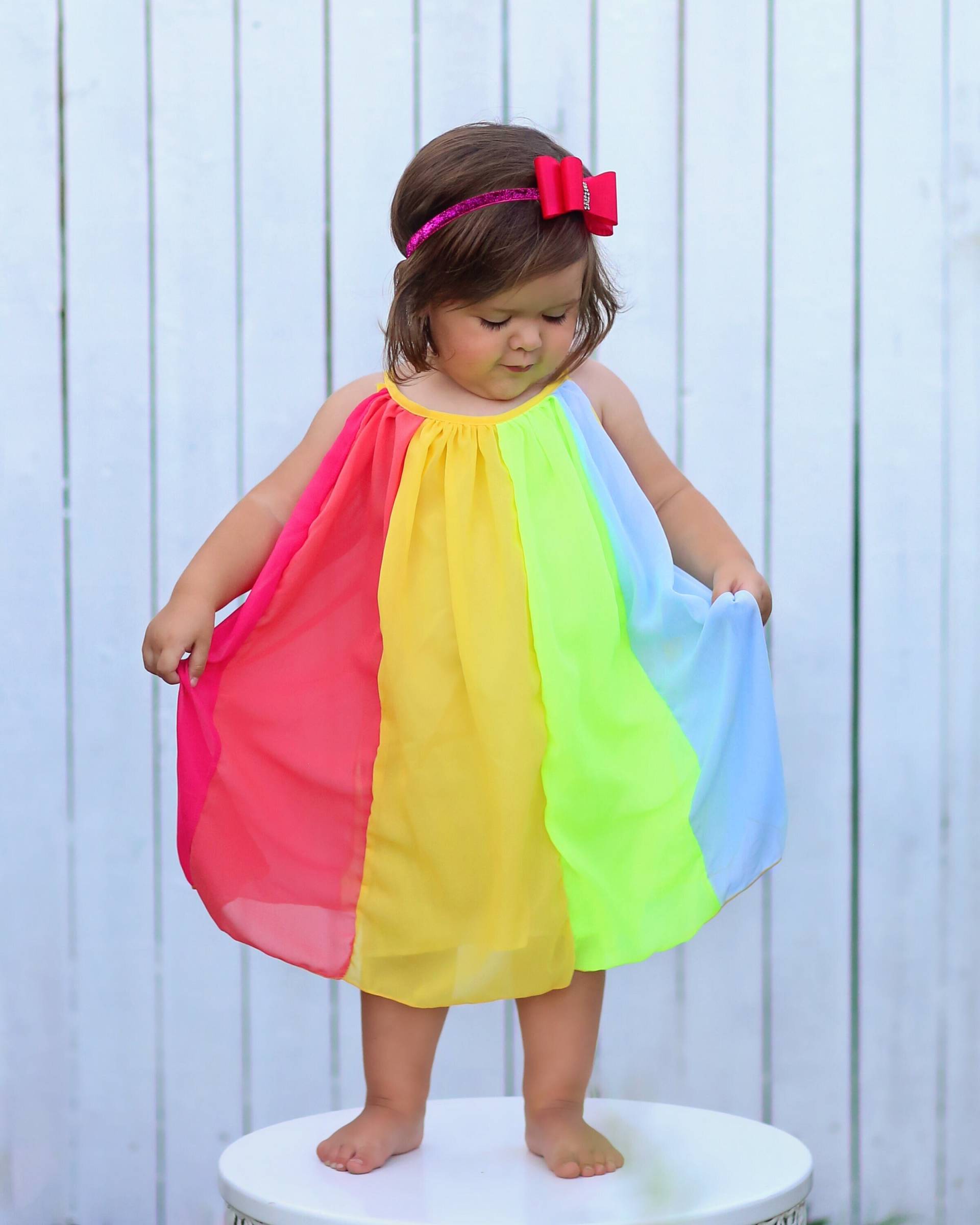 Regenbogen Panel Etuikleid - Kleid -Etuikleid Geburtstagskleid Partykleid Twirly von shopWhitneyElizabeth