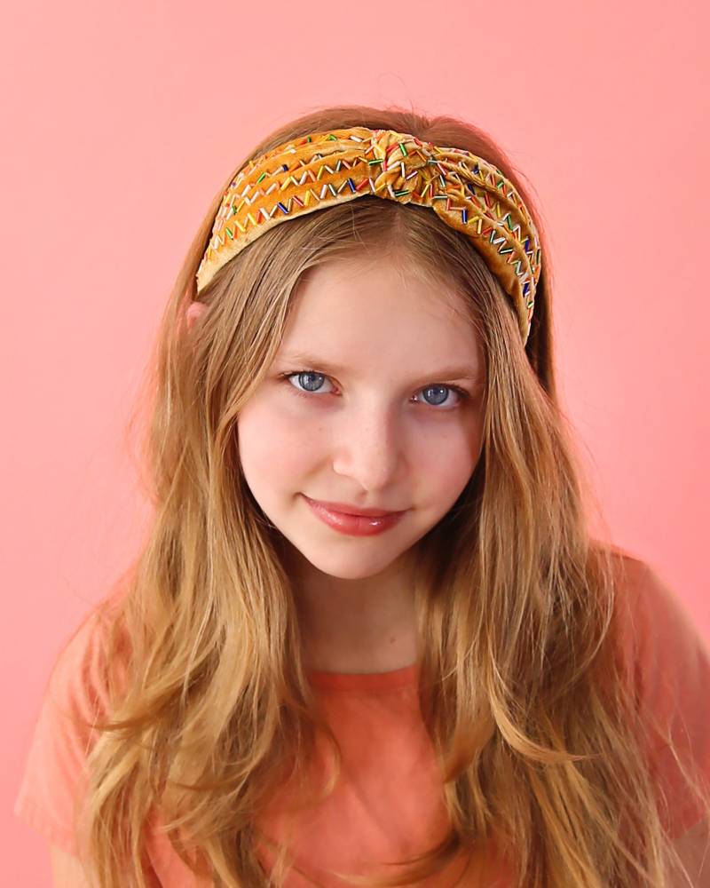 Tan Und Regenbogen Sprinkle Stirnband - Geknüpftes Stirnband, Geburtstag Geschenk, Outfit, Streusel Party von shopWhitneyElizabeth