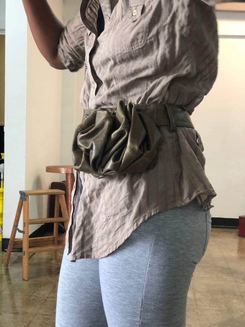 Custom Belted Fanny Pack | Original 100% von shopbitznpieces