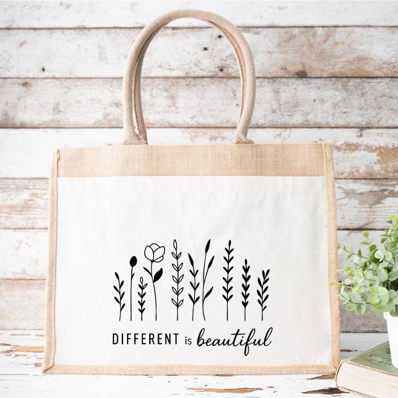 Different Is Beautiful Jutetasche, Perfekte Geschenkidee in Tollen Motivfarben, Blumentasche Als Shopper Aus Jute Different Is Beautiful Jutetasche, Perfekte Geschenkidee in Tollen Motivfarben, Blumentasche Als Shopper Aus Jute von shopbyamibelle