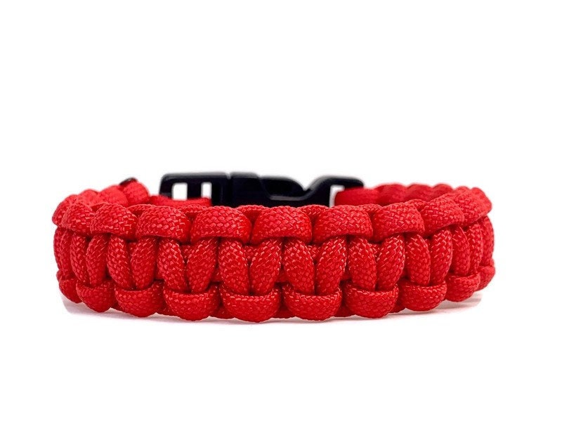 Engineered Rote Paracord Armband von shopengineered