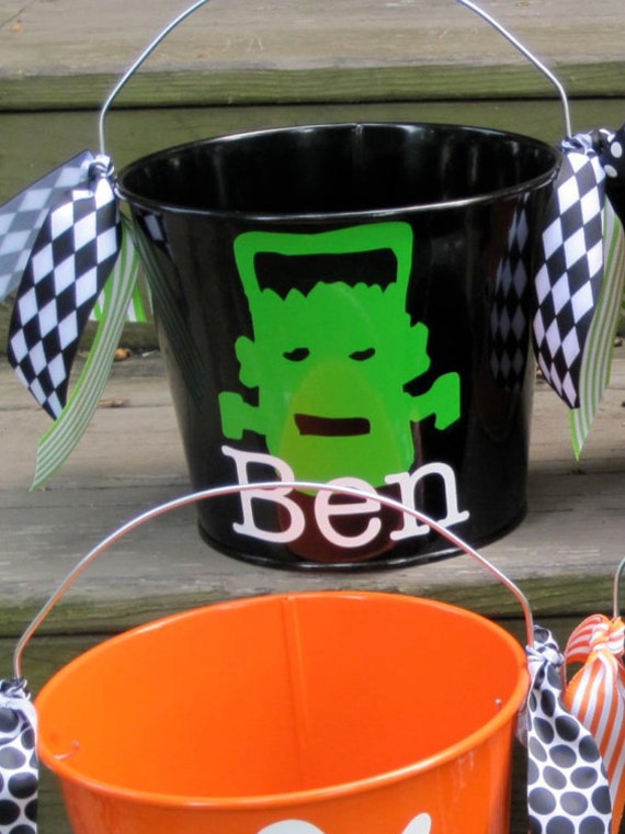 Frankenstein 5Qt Halloween Süßes Oder Saures Eimer Mit Griffen/Schwarzer Viele Designs Zur Auswahl von shopeverygift