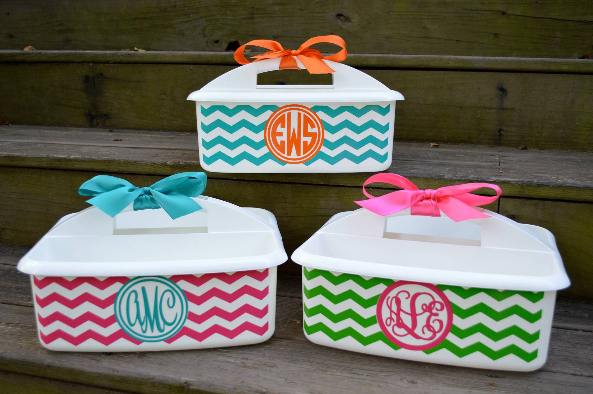 Personalisierte Duschablage Mit Chevron Design; Perfektes Abschlussgeschenk; Auch Großes Geschenk Für Das Klassenzimmer Eines Lehrers von shopeverygift