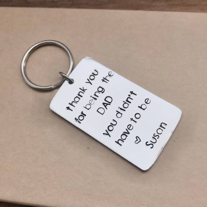 Personalisierter Stiefvater Schlüsselanhänger Bonus Papa Geschenk von shopgiselledesigns