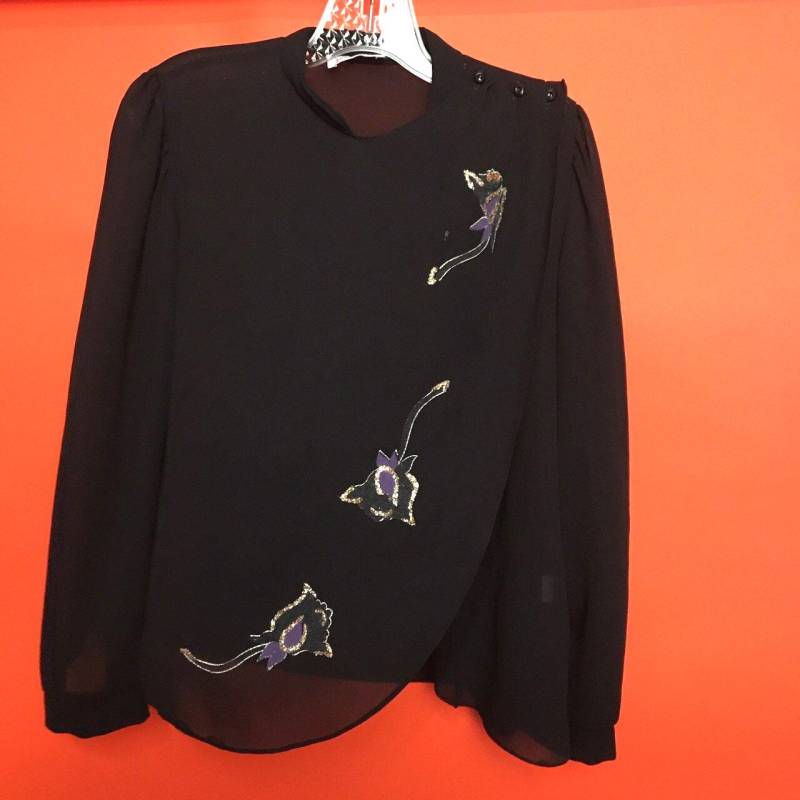 Schwarze, Transparente Puffärmel-Bluse Mit Gemalten Glitzer-Rosen. L von shopjournal