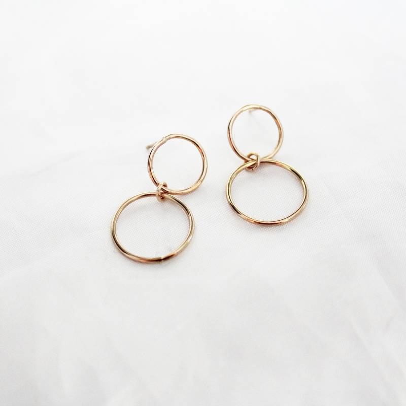 Gold Creolen - Doppel Hoop Ohrringe Ohrringe- Minimalist Zierliche Geschenk Für Sie von shopluminjewelry