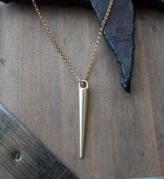 Gold Metall Spike Halskette von shopnikkicummings