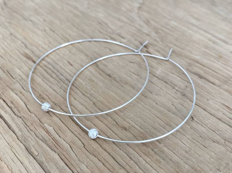 Creolen, Versilberte Creolen Mit Sterling Silber Sparkle Ball Akzente, Stardust Ohrringe von shoprhubarb