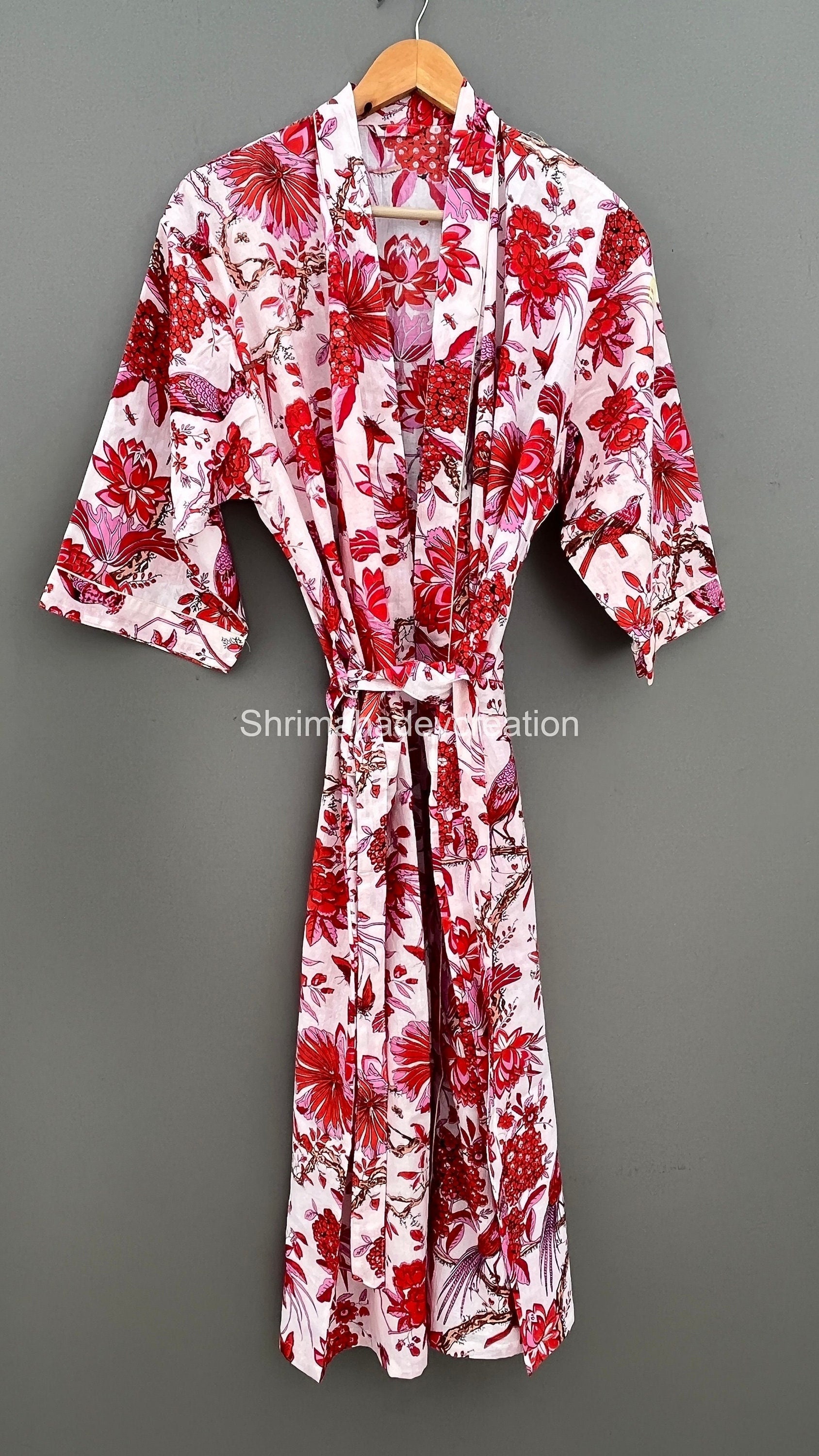 Blumen Kimono, Brautjungfer Geschenk, Kimono Roben Für Frauen, Baumwollbademantel, Beach Wear Brautkleid, Valentine Geschenk von shrimahadevcreation