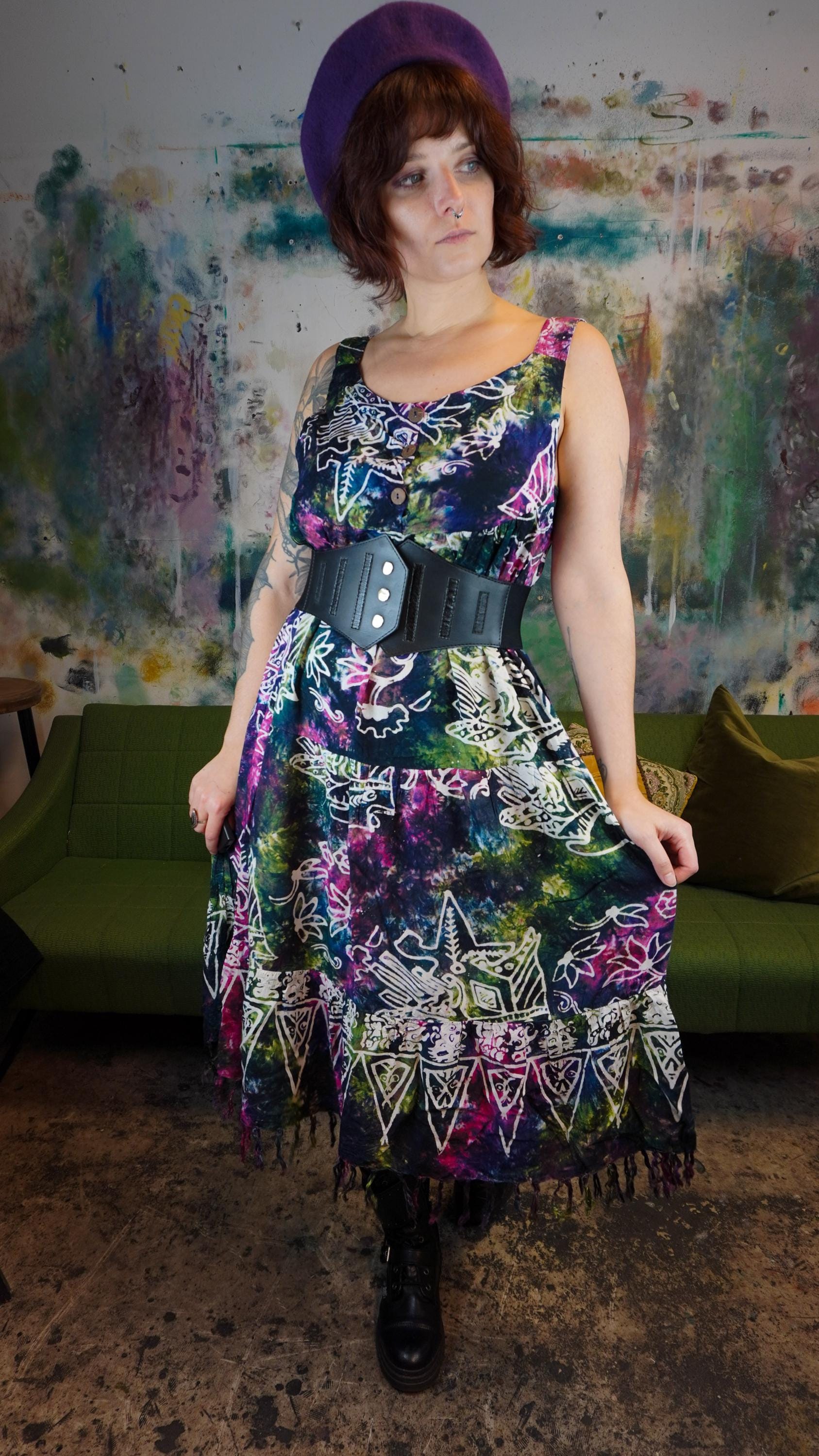 Vintage Buntes Batik Kleid, Tie Dye Stufen Kleid Fransen, Ärmelloses 90Er Sommerkleid, Strand Midikleid Fisch Blumen Muster von shttyfcky