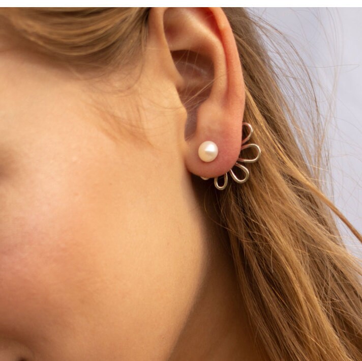 Blumenohrringe, Perlenohrringe, Silberjackenohrringe, Blumenohrringe Mit Perle, Zwei-Wege-Ohrringe von siayvojewelry