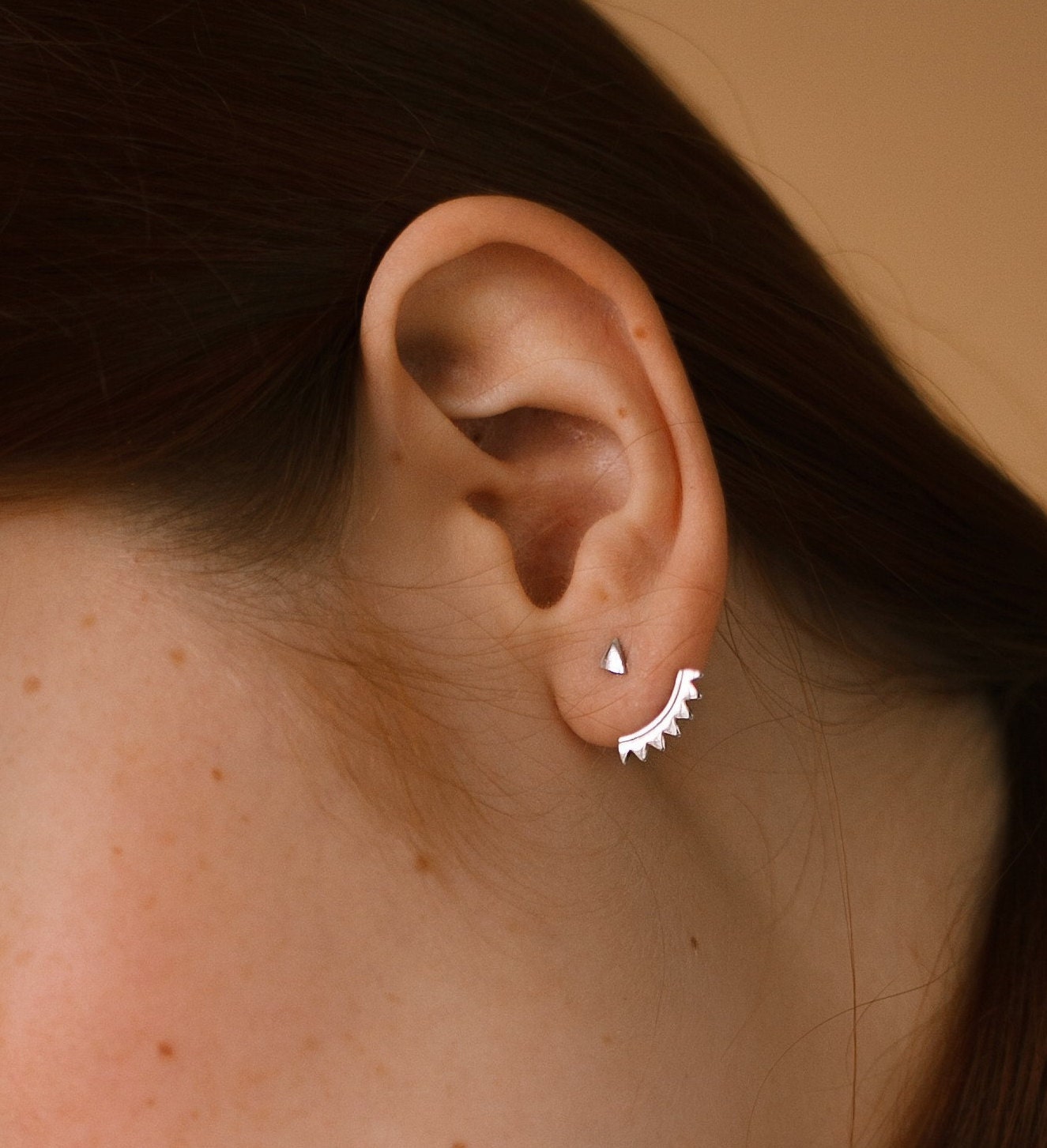 Silber Jacke, Ohrringe, Mechanik Steampunk Schraubenschlüssel Unter Dem Ohrläppchen, Twist Lock von siayvojewelry