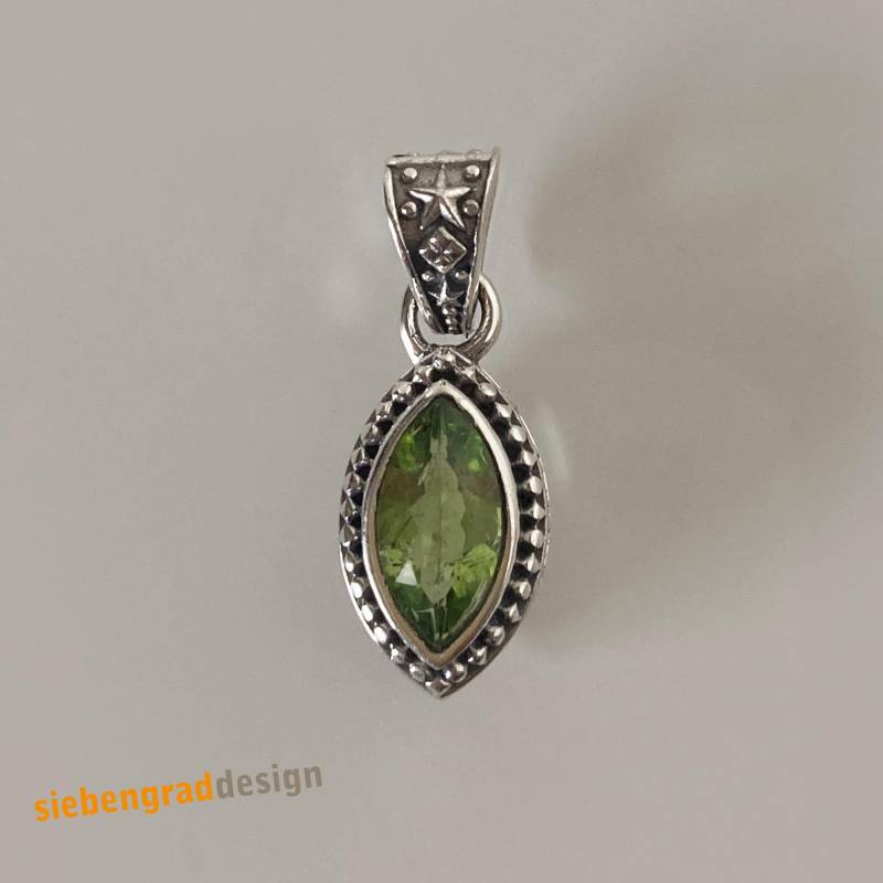 Silber-Anhänger - Facettierter Peridot Spitze Ellipse Filigran Verziert Silber 925 Ma von siebengrad