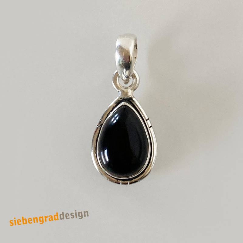 Silber-Kettenanhänger - Onyx Tropfen Verziert Ma Silber 925 Silber-Kettenanhänger - Onyx Tropfen Verziert Ma Silber 925 von siebengrad