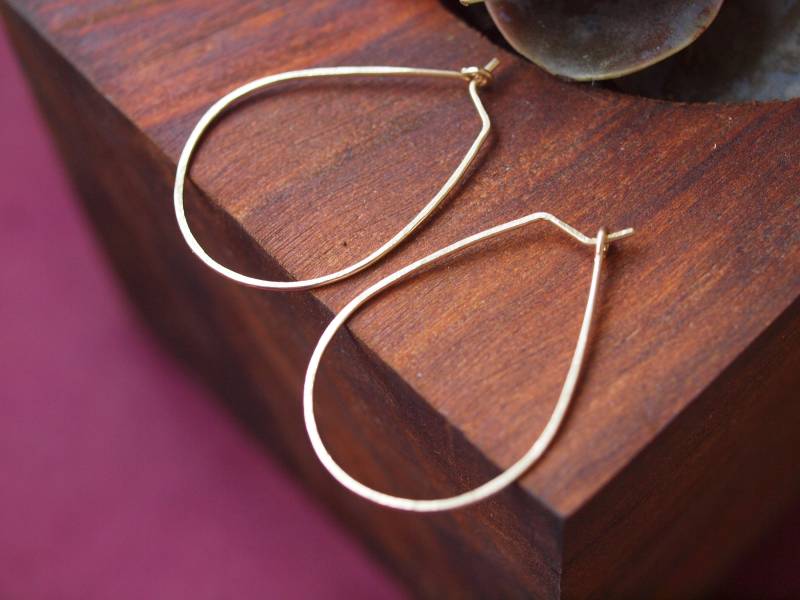 Mittelgroße Silberne Creolen, Kleine Tropfen-Creolen, Leichte 14K Gelbgold Gefüllt, Roségold Gefüllt von siebijoux