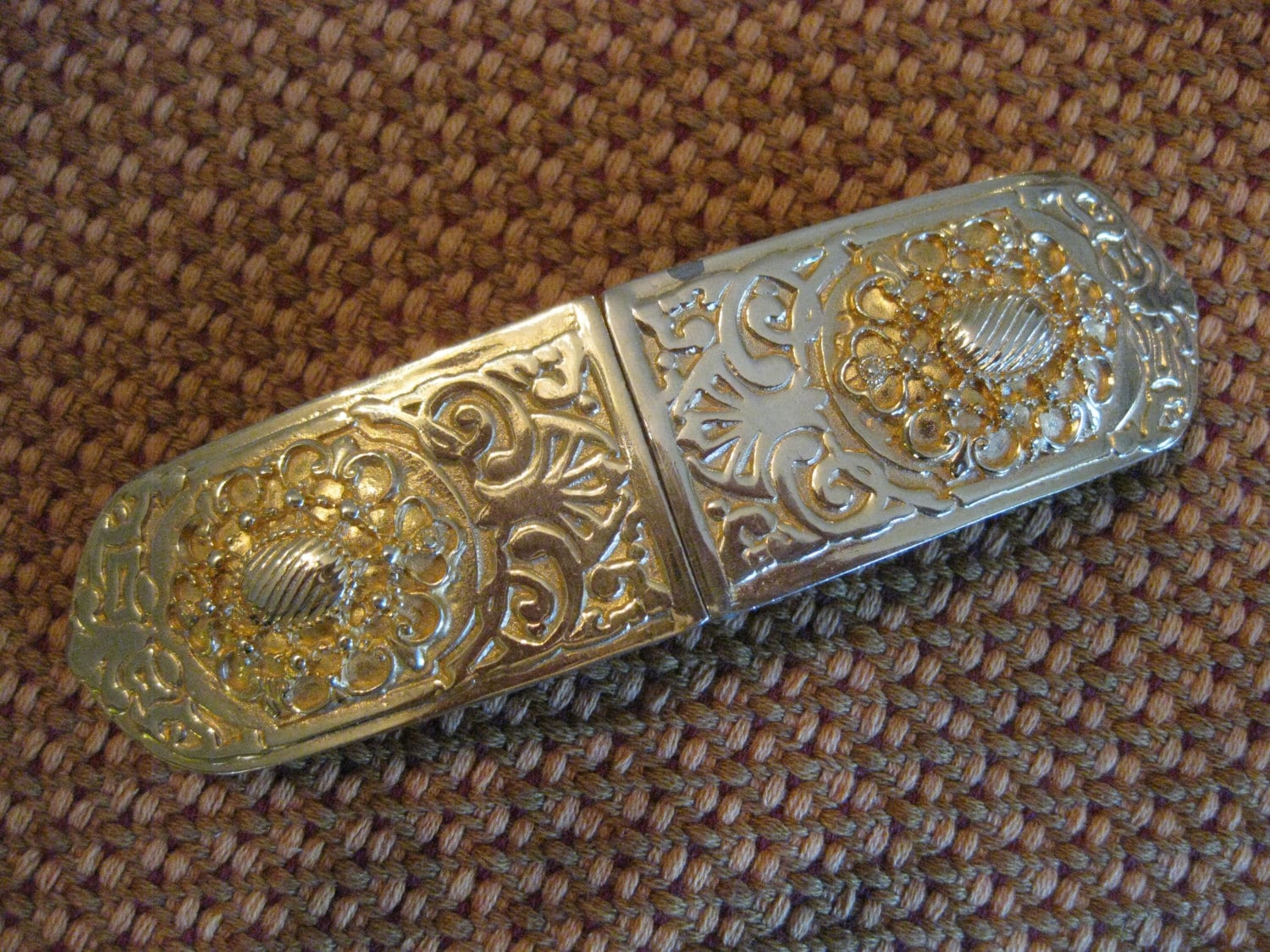 Reich Verzierte Gold Ton Belt Buckle Closure Gay Boyer - Lovely Reich Verzierte Gold Ton Belt Buckle Closure Gay Boyer - Lovely von silbergirl