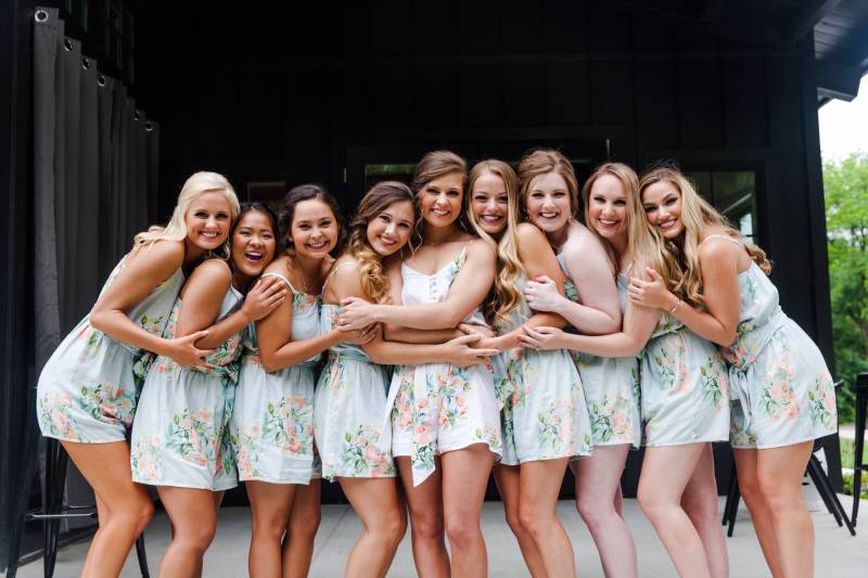 Hellblaue Strampler Im Gürtelstil Von Silkandmore - Verträumtes Engelslied Brautjungfern Geschenke, Strampler, Brautparty von silkandmore