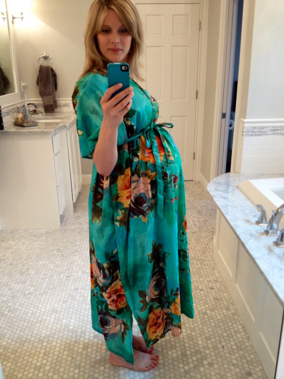 Krankenhaus Kleid Nur Vorne Geknöpft Lieferung Kaftan - Aqua Perfekt Als Arbeit, Entbindungs Kleid, Stillkleid, Baby-Dusche, Mutterschaft Foto von silkandmore