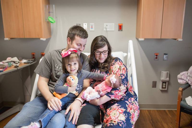 Navy Blue Floral Knöchellange Umstandsrobe | Krankenhaus Kleid, Arbeit Lieferung Stillende Mütter, Schwangerschaft Robe, Baby-Dusche-Geschenk von silkandmore