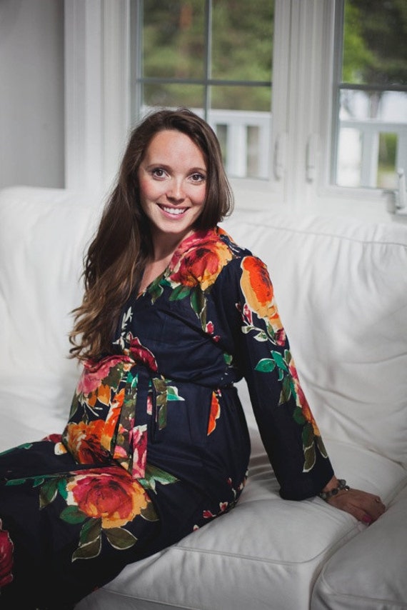 Navy Blue Large Floral Knöchellange Umstandsrobe | Krankenhauskleid, Arbeitskleid, Entbindungskleid, Stillende Mütter, Schwangerschaftskleid, Lange von silkandmore