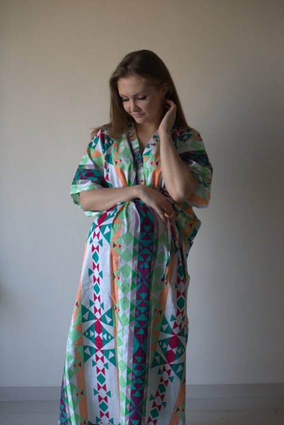 Weiß Mint Winzigen Dreiecke Geknöpft Krankenhaus Gown Lieferung Kaftan Perfekt Als Arbeit Krankenpflege Mütter Baby Dusche Foto Stütze Sein von silkandmore