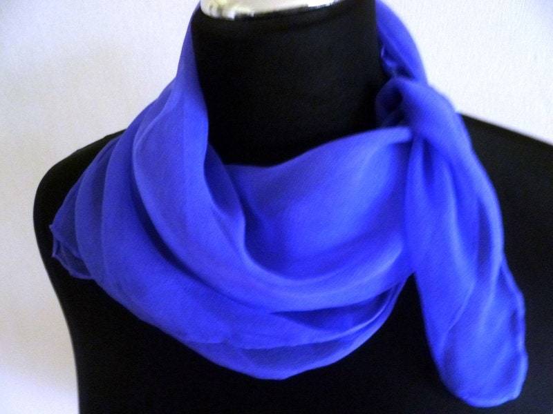 Nr. 156 - Seidentuch Chiffon Klein Nr. 156 - Seidentuch Chiffon Klein von silkdesignartdeco