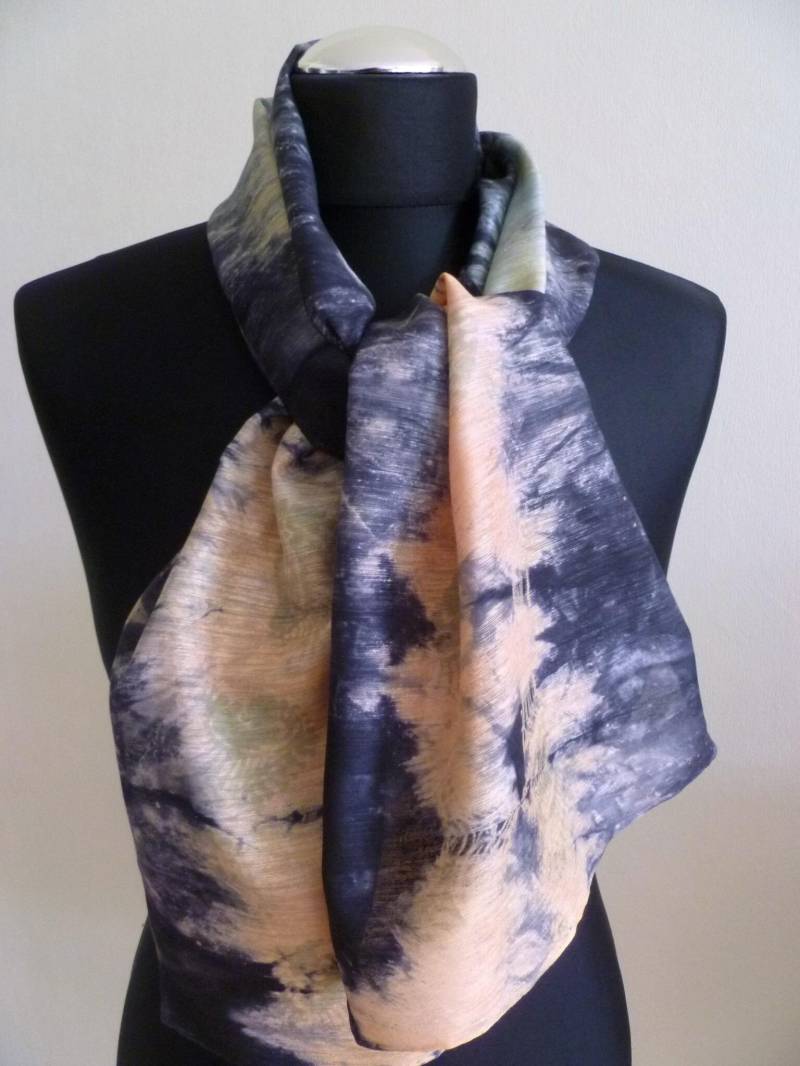 Nr. 40 - Seidenschal Spunsilk Nr. 40 - Seidenschal Spunsilk von silkdesignartdeco