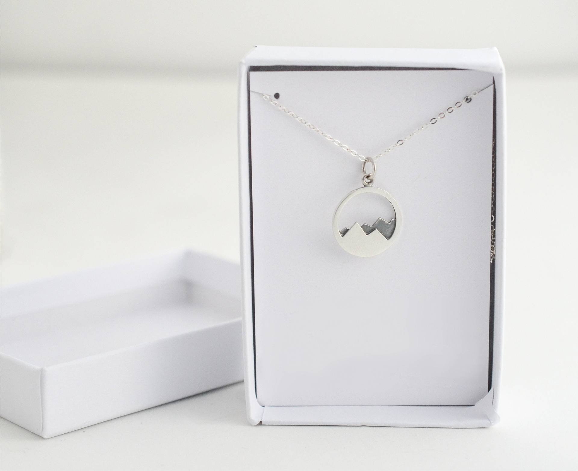 Berg Halskette Sterling Silber, Fernweh Für Frauen, Natur Schmuck, Bewegen Berge Wanderer Geschenk, Abenteuer Minimalist von silverandivy