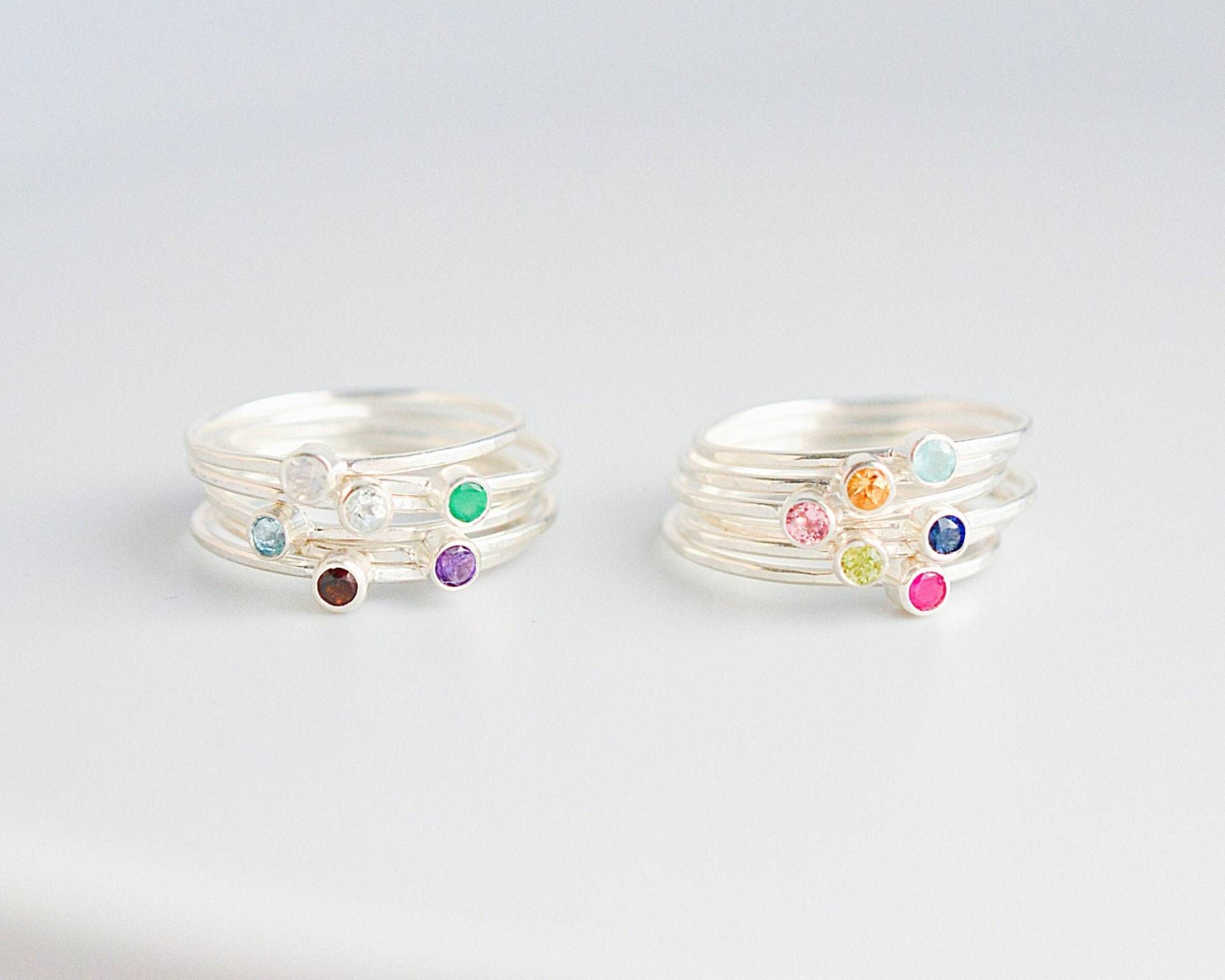 Geburtsstein Ring, Sterling Silber Stapelbar Mütter Birthstone Ring Für Mutter Stapel Größe 5 6 7 8 9 10 von silverandivy