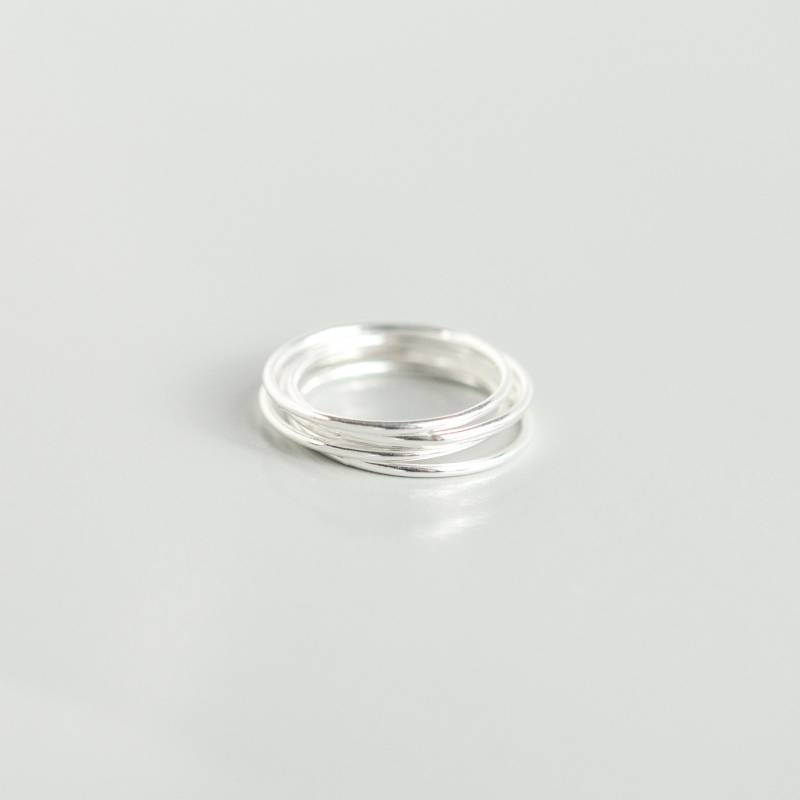 Minimalistisch Silber Schmuck Stapelbare Ringe Für Frauen - Dünne Band Zierliche Größe 5 6 7 8 9 10 von silverandivy