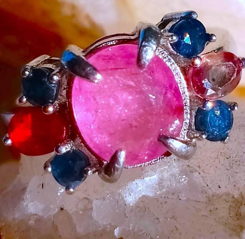 8 X 6 Mm Natürlicher Pink Saphir Und Multicolor 925 Silber Sterling Ring Größe 4 1/4 von silverandnaturalgems
