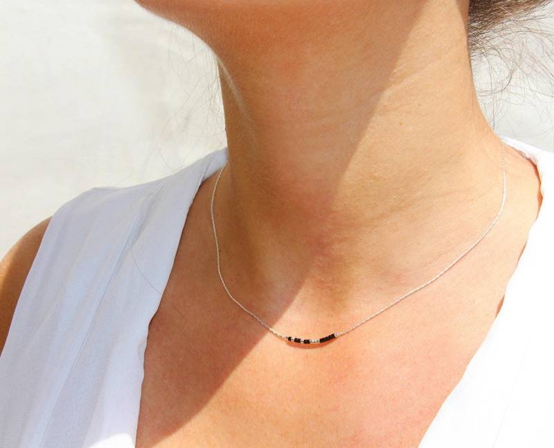 Feine Halskette, Massive Schlangenkette Aus 925Er Silber Und Schwarze Silberne Miyuki-Perlen von silverbirdjewels