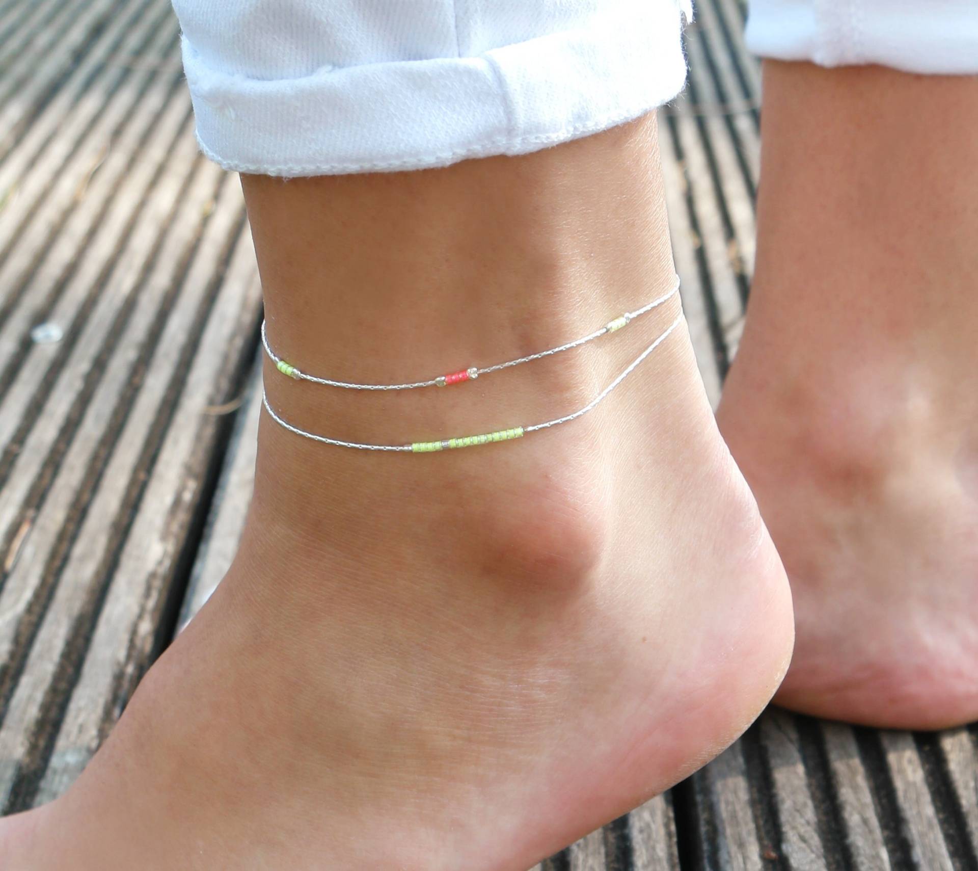 Lot Von 2 Ultra Dünne Knöchel Armbänder - 925 Solid Silber Schlangenkette Perlen Miyuki Neon Pink Und Neongelb Farbigen von silverbirdjewels