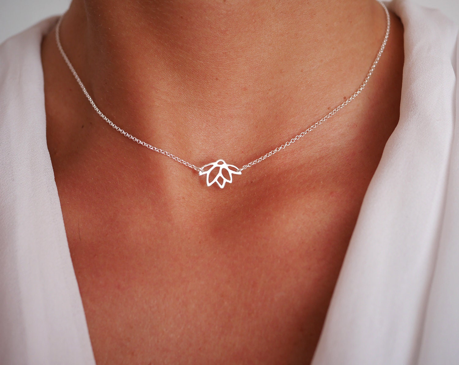 Nenuphare Halskette Silber 925 - Schmuck Kette Nenuphare Geschenk Valentinstag Boho Muttertag von silverbirdjewels